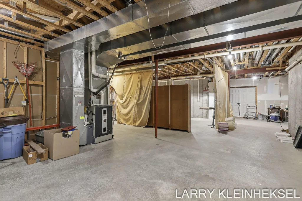 5645 N Lakeshore Drive Port Sheldon Township MI 49424