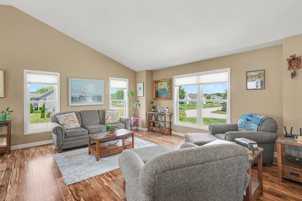 1433 Hillridge Way Holland Charter Township MI 49464