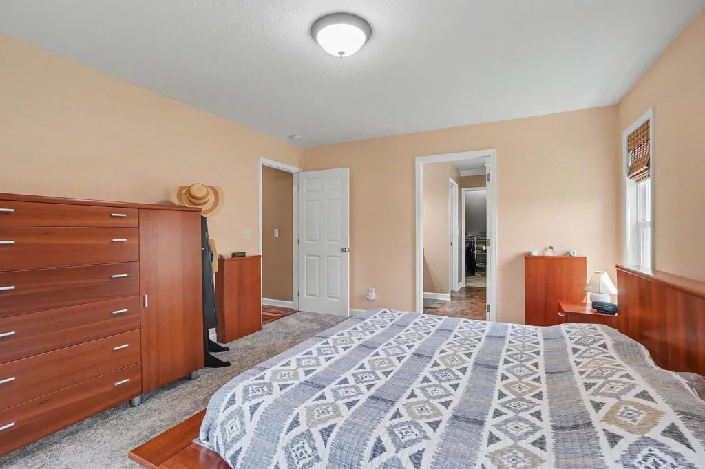 1433 Hillridge Way Holland Charter Township MI 49464