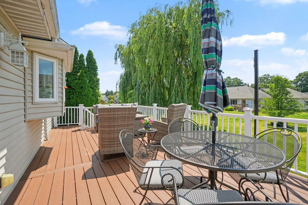 1433 Hillridge Way Holland Charter Township MI 49464