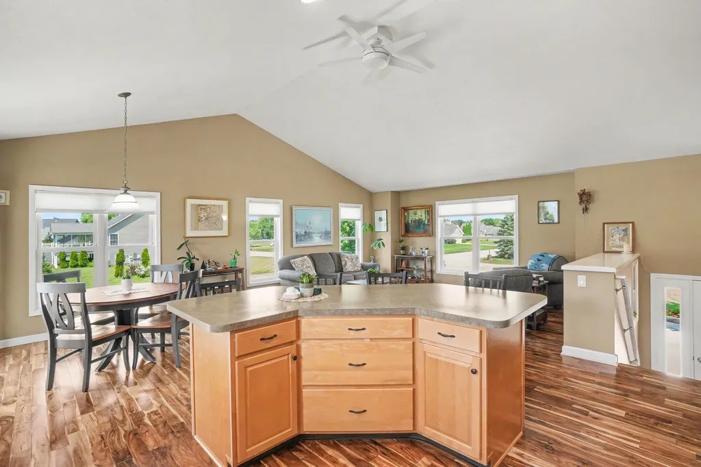 1433 Hillridge Way Holland Charter Township MI 49464