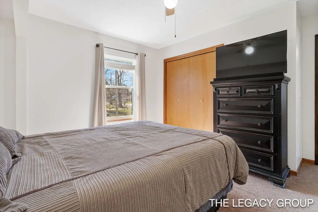 651 S 160th Avenue Park Township MI 49423