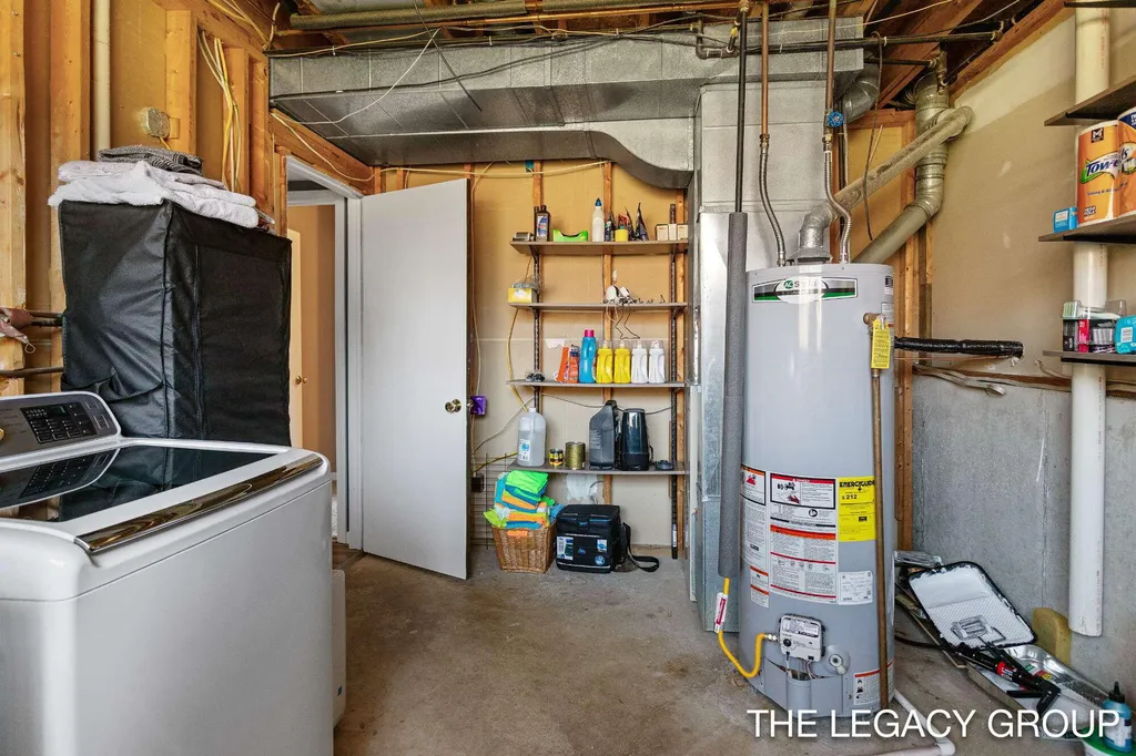 651 S 160th Avenue Park Township MI 49423