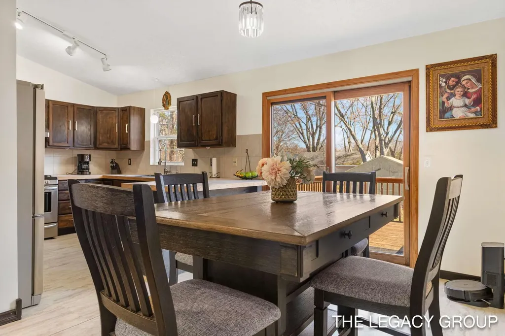 651 S 160th Avenue Park Township MI 49423