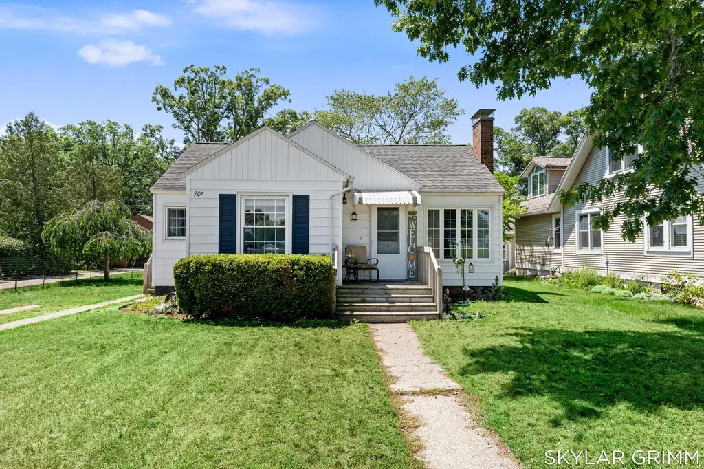 701 Fowler Street North Muskegon City MI 49445