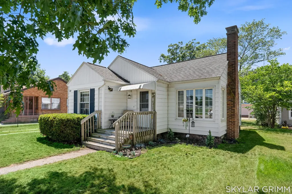 701 Fowler Street North Muskegon City MI 49445