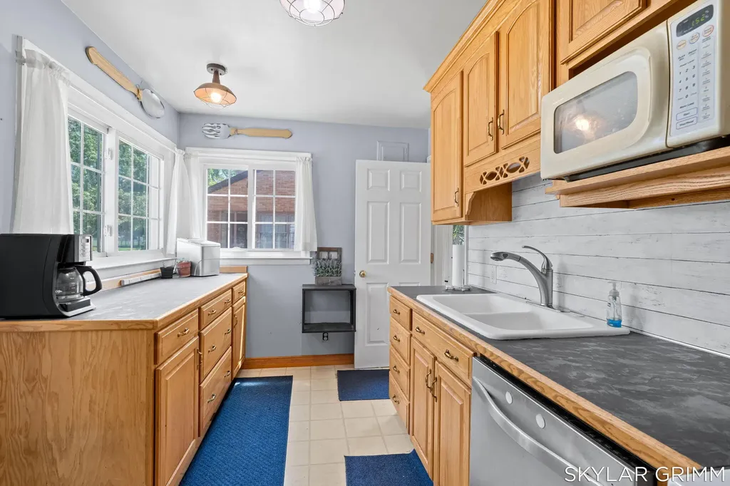 701 Fowler Street North Muskegon City MI 49445