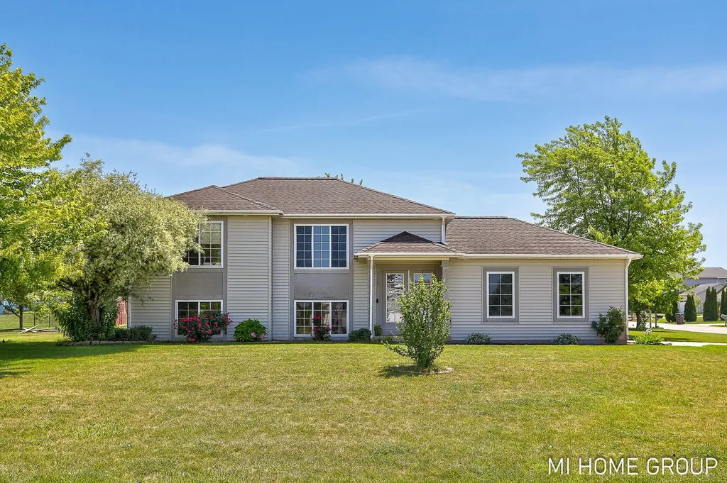 3538 Snip Drive Holland Charter Township MI 49424