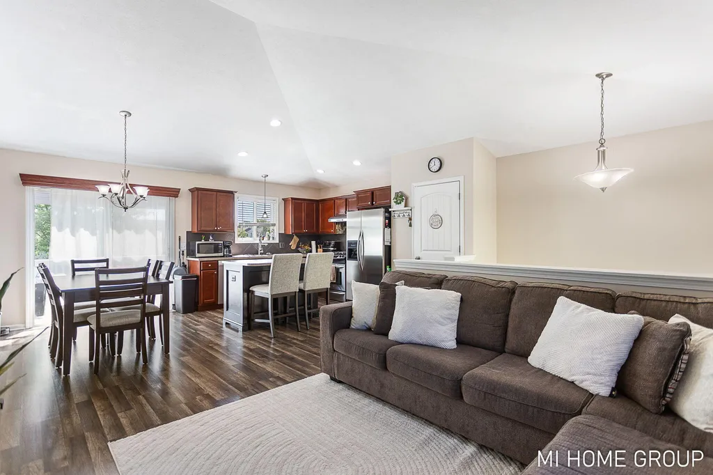 3538 Snip Drive Holland Charter Township MI 49424