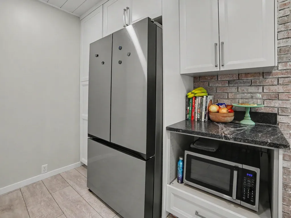 11775 S Valley Road White River Township MI 49437