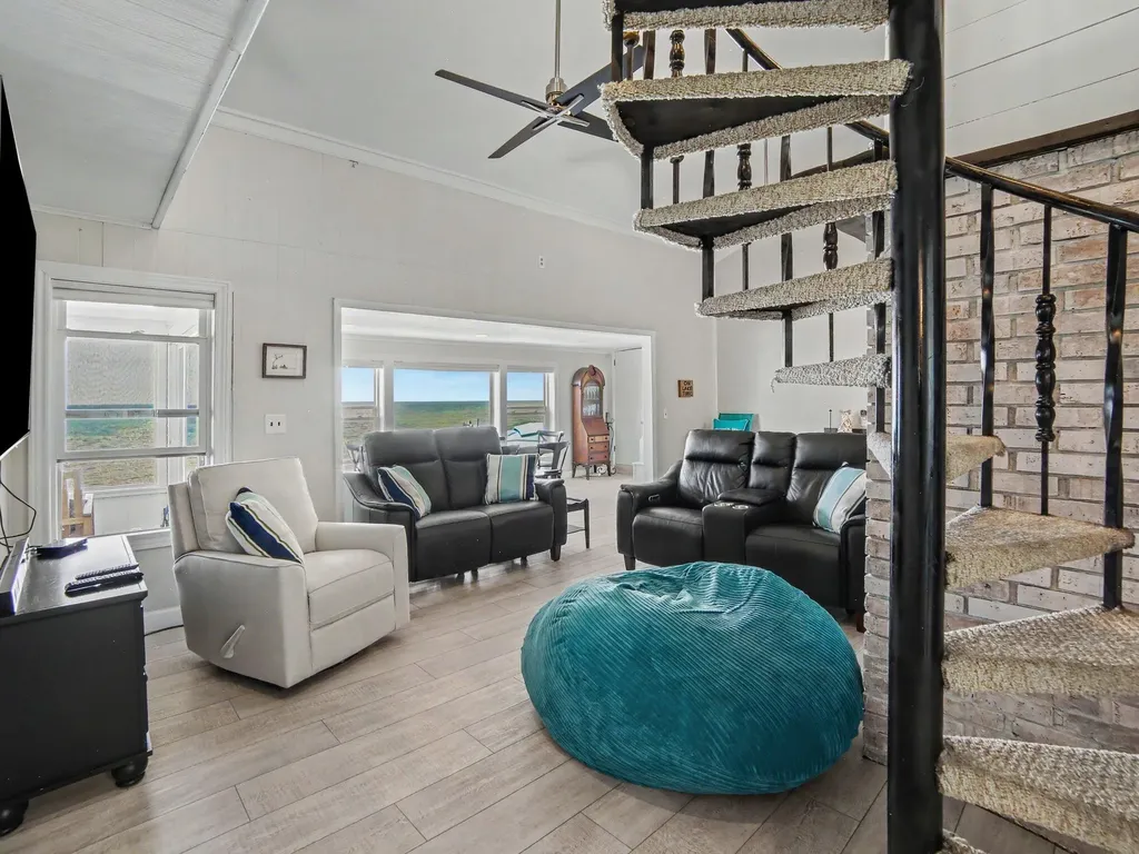 11775 S Valley Road White River Township MI 49437