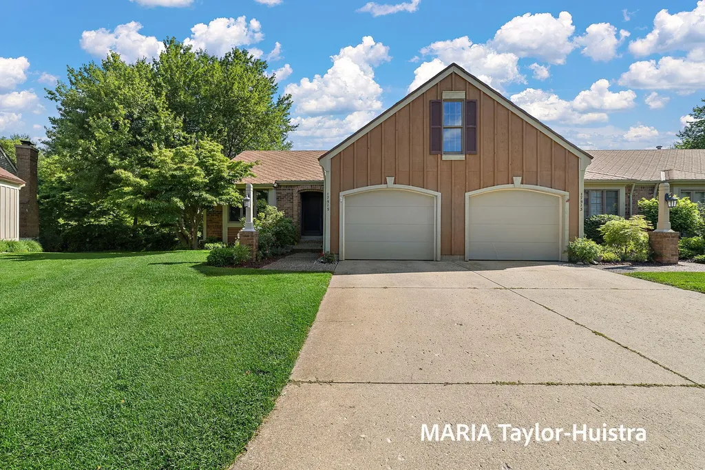 17515 Meadow Wood Road Ferrysburg City MI 49456