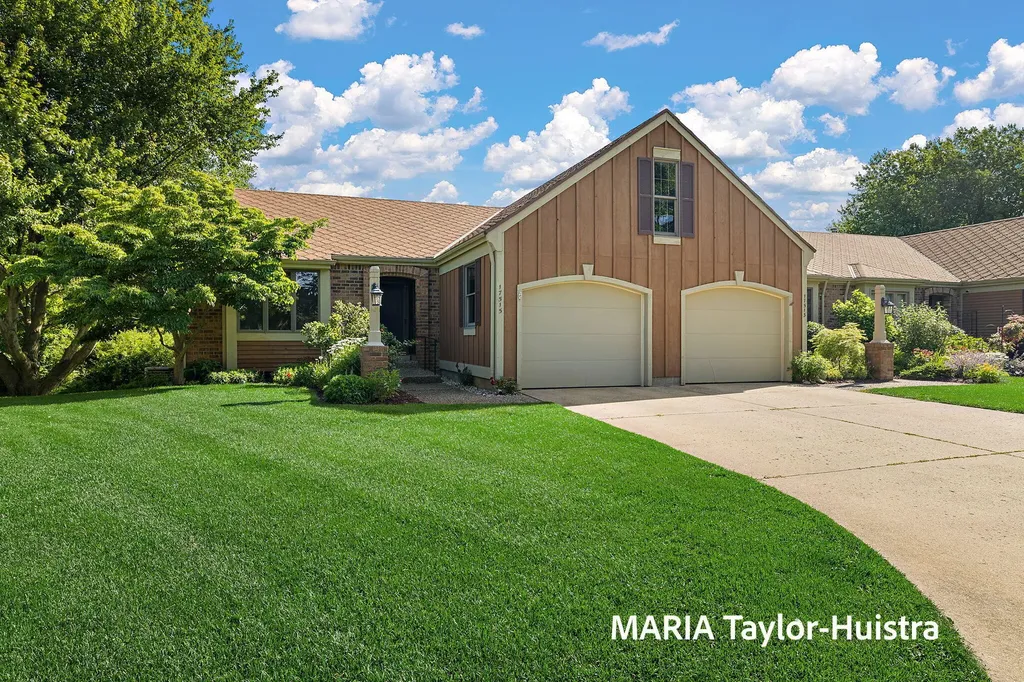 17515 Meadow Wood Road Ferrysburg City MI 49456