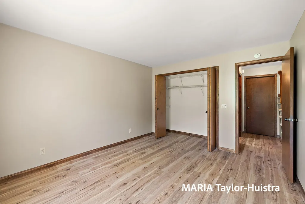 17515 Meadow Wood Road Ferrysburg City MI 49456