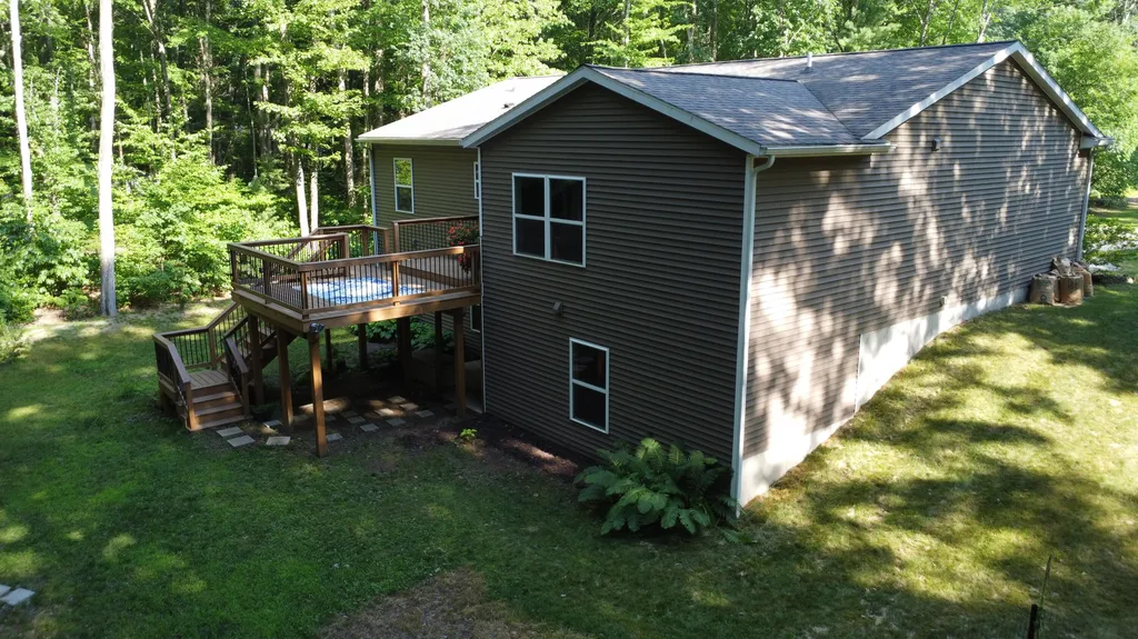 14721 Lori Lane Spring Lake Township MI 49456