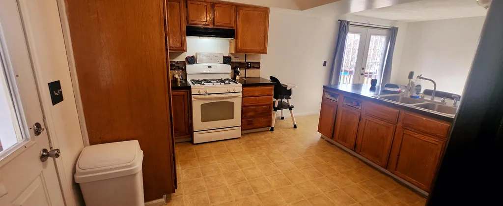 312 Washington Street Nashville Village MI 49073