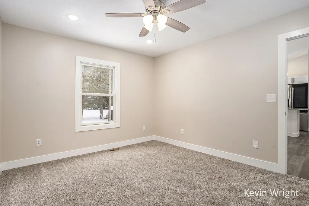 877 Amity Avenue Muskegon City MI 49442