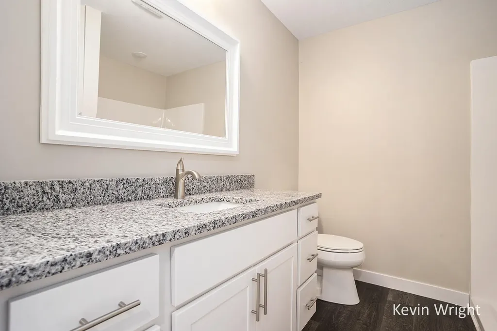 877 Amity Avenue Muskegon City MI 49442