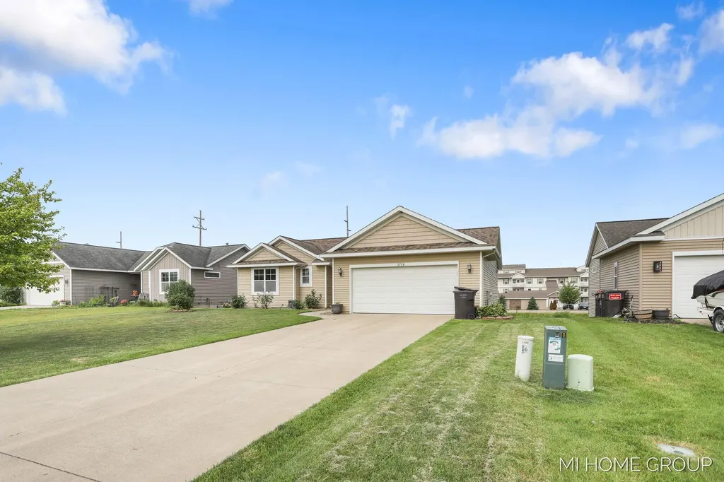 3729 Hickoryrow Court Holland Charter Township MI 49424