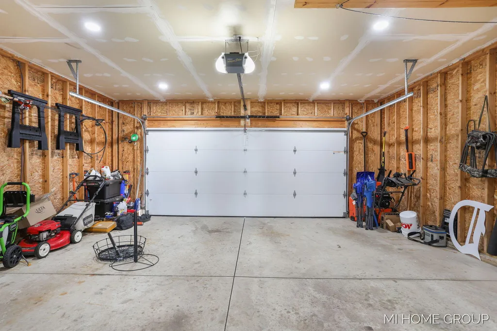 3729 Hickoryrow Court Holland Charter Township MI 49424