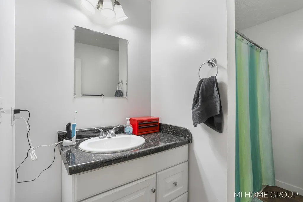 3729 Hickoryrow Court Holland Charter Township MI 49424