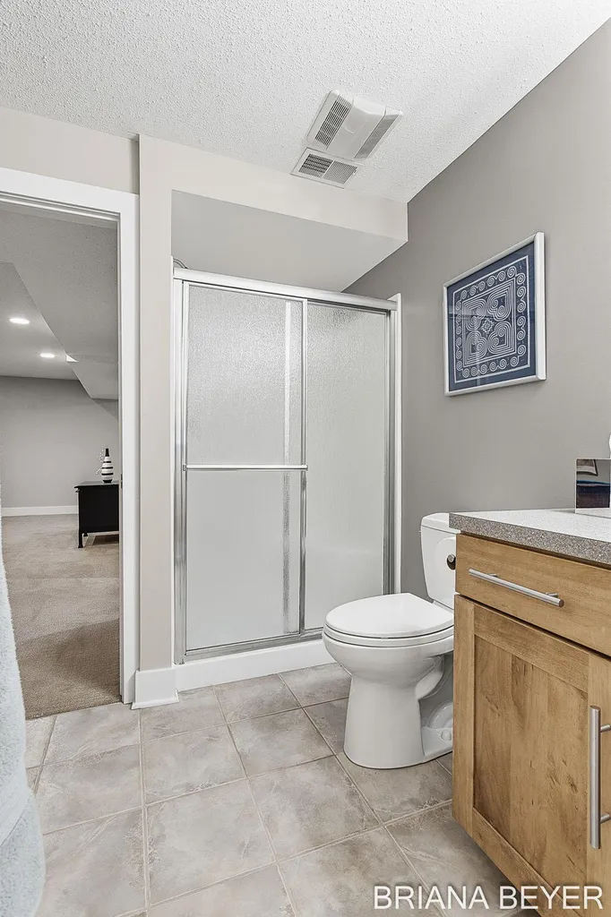 15353 Timber Ridge Lane Park Township MI 49424