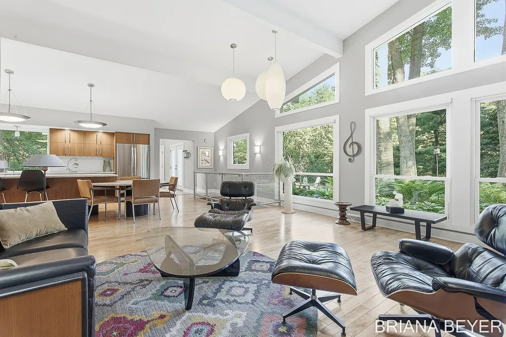 15353 Timber Ridge Lane Park Township MI 49424