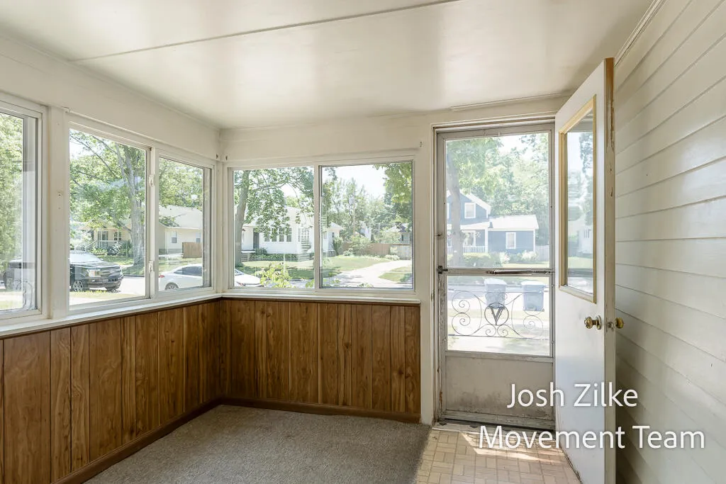 1215 Columbus Avenue Grand Haven City MI 49417