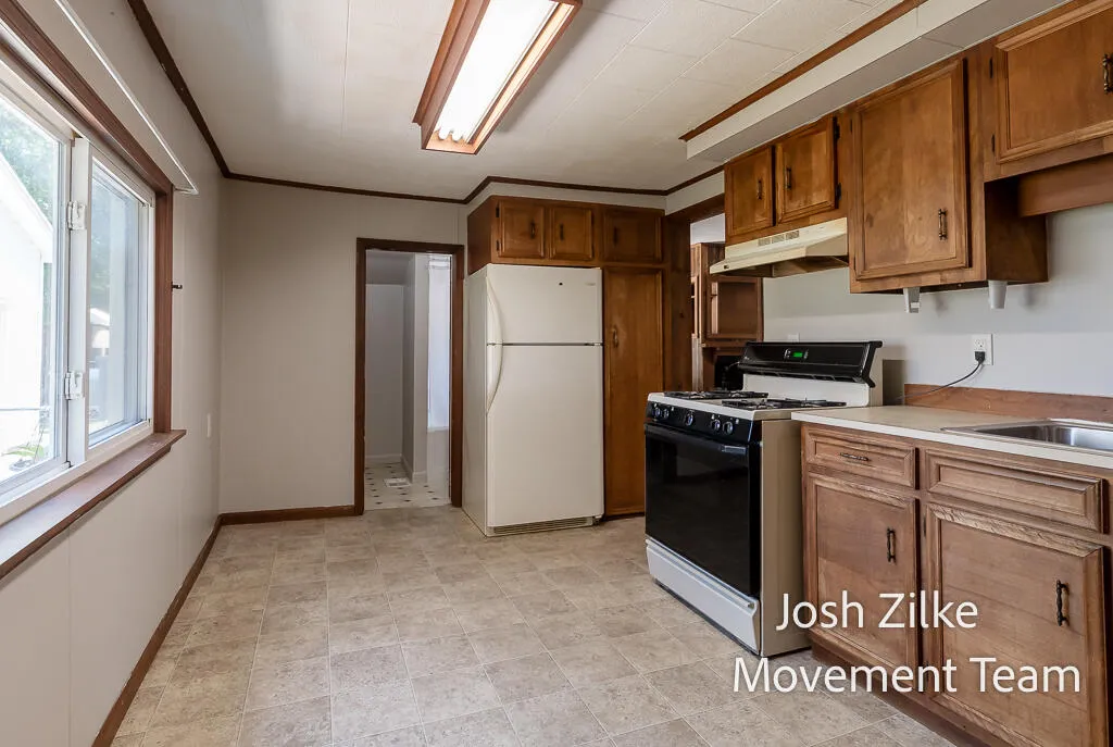 1215 Columbus Avenue Grand Haven City MI 49417