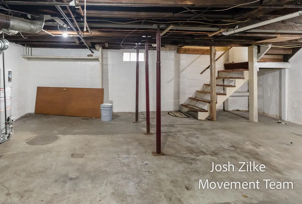 1215 Columbus Avenue Grand Haven City MI 49417