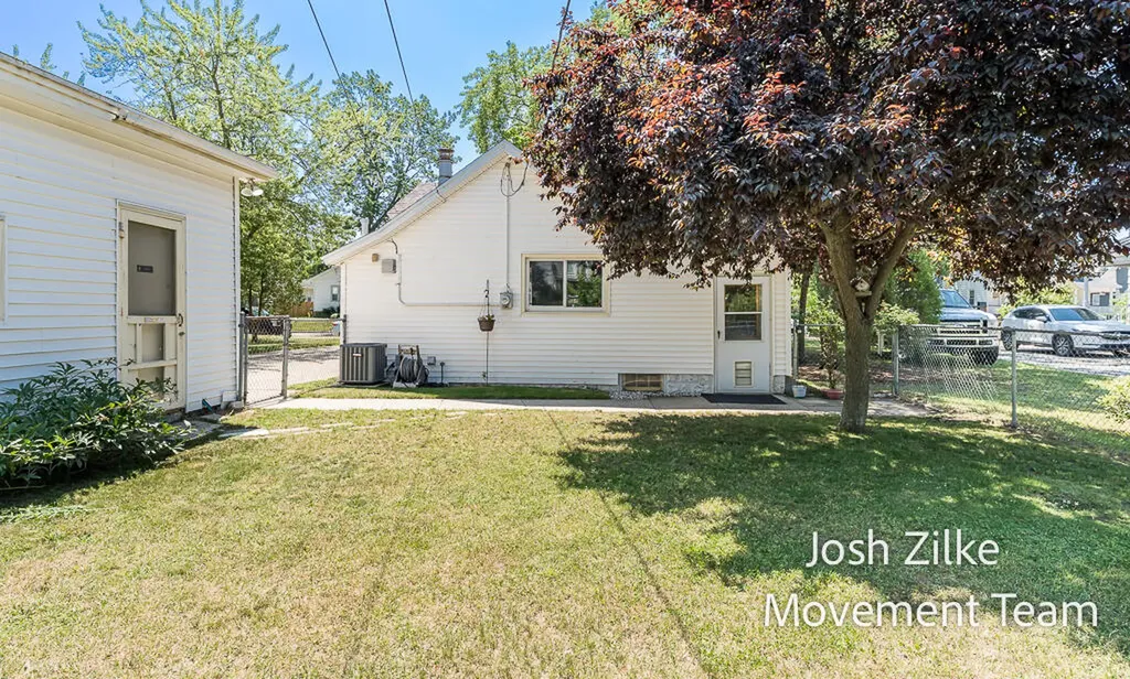 1215 Columbus Avenue Grand Haven City MI 49417