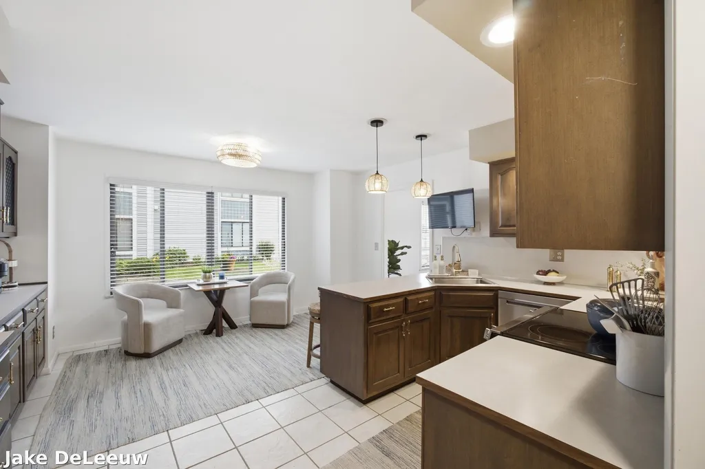 400 Lakeview Court Spring Lake Village MI 49456