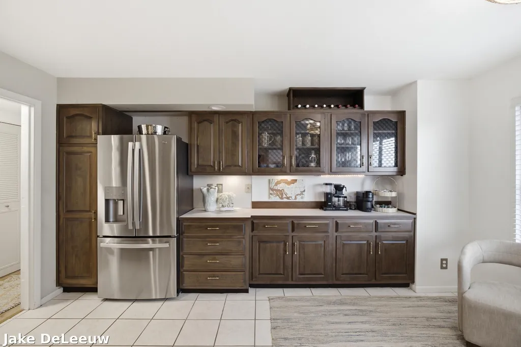 400 Lakeview Court Spring Lake Village MI 49456