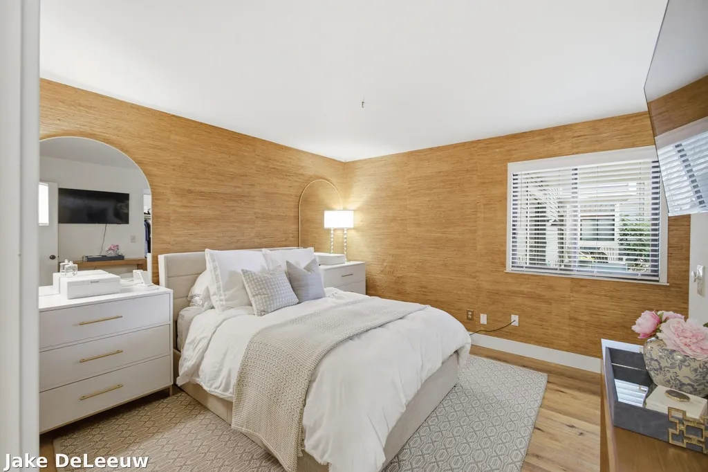400 Lakeview Court Spring Lake Village MI 49456
