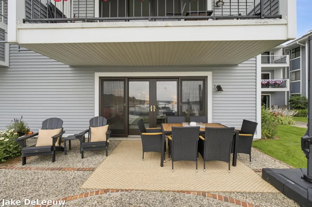 400 Lakeview Court Spring Lake Village MI 49456