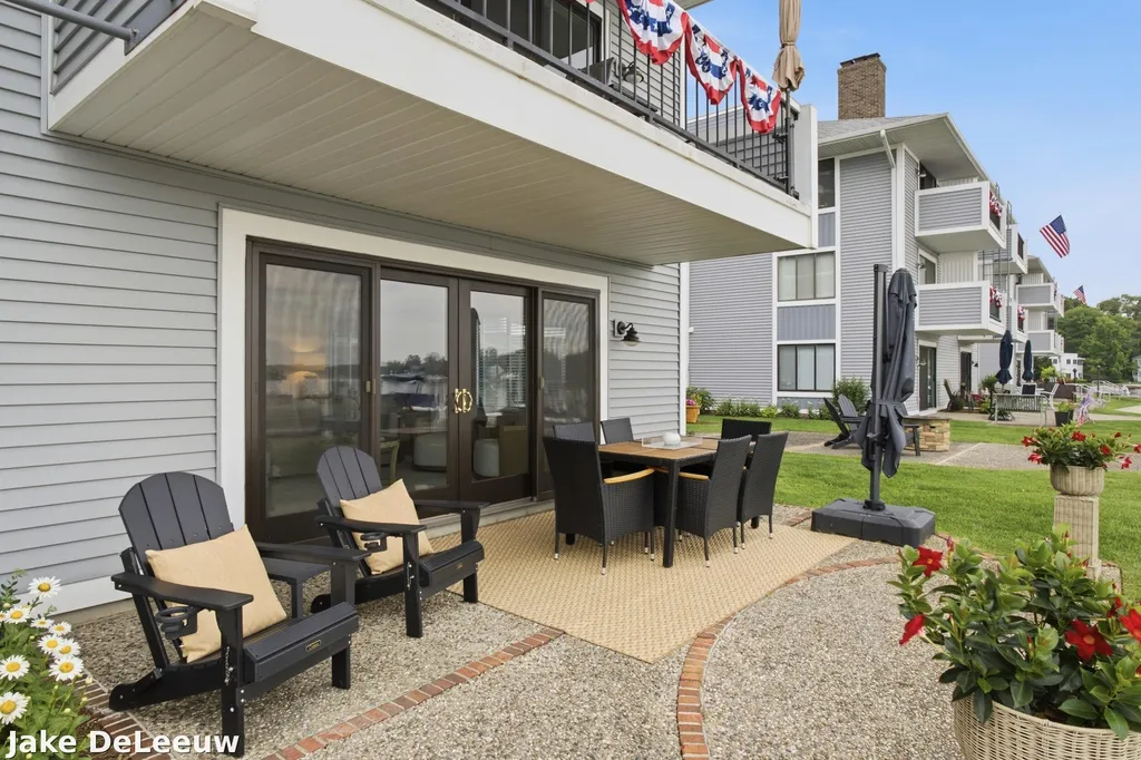 400 Lakeview Court Spring Lake Village MI 49456
