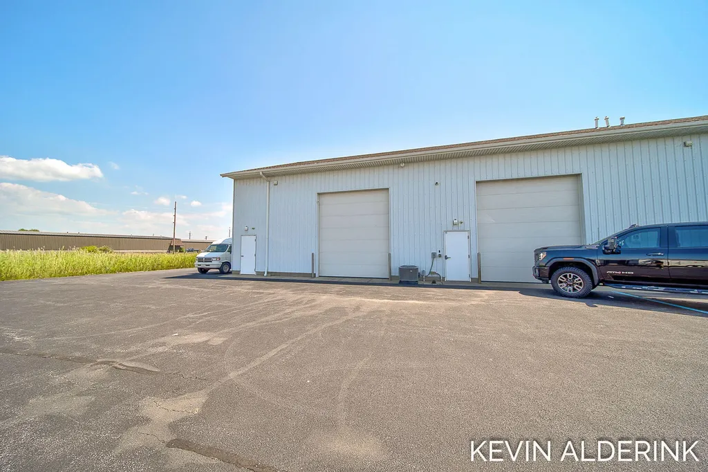 11555 Crossings Court Holland Charter Township MI 49424