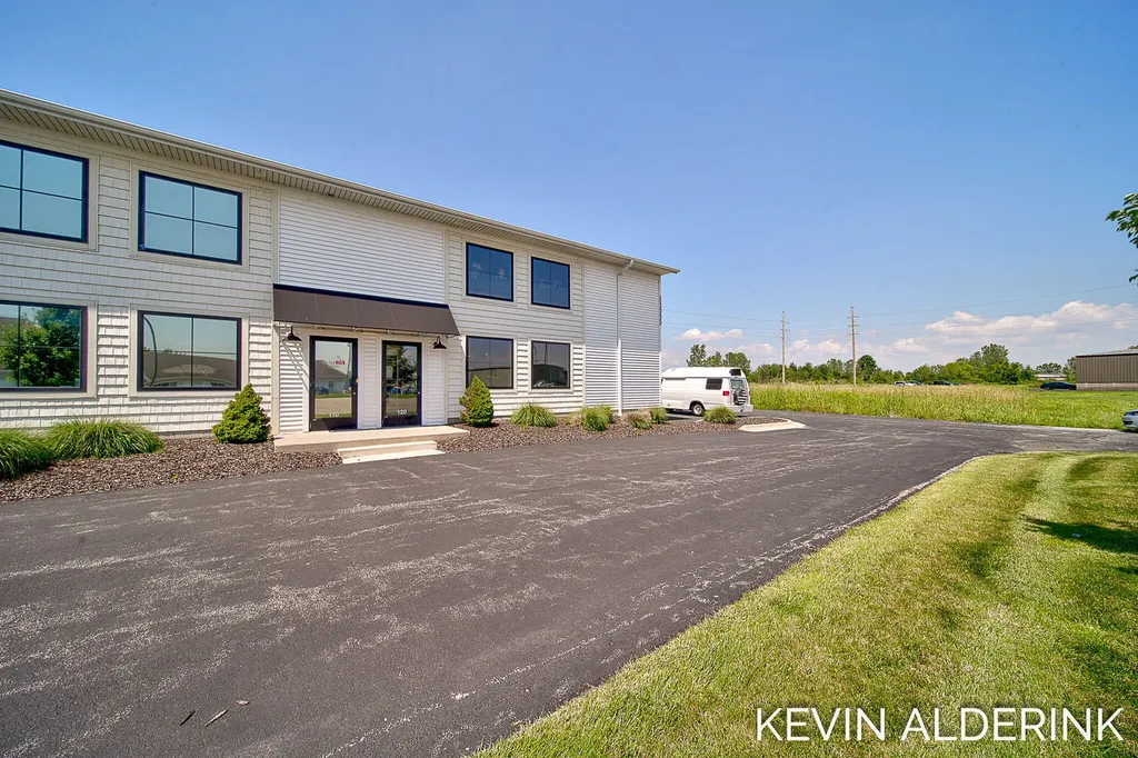 11555 Crossings Court Holland Charter Township MI 49424