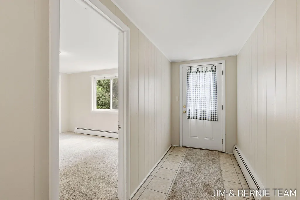2238 Edgewood Avenue SE Grand Rapids City MI 49546