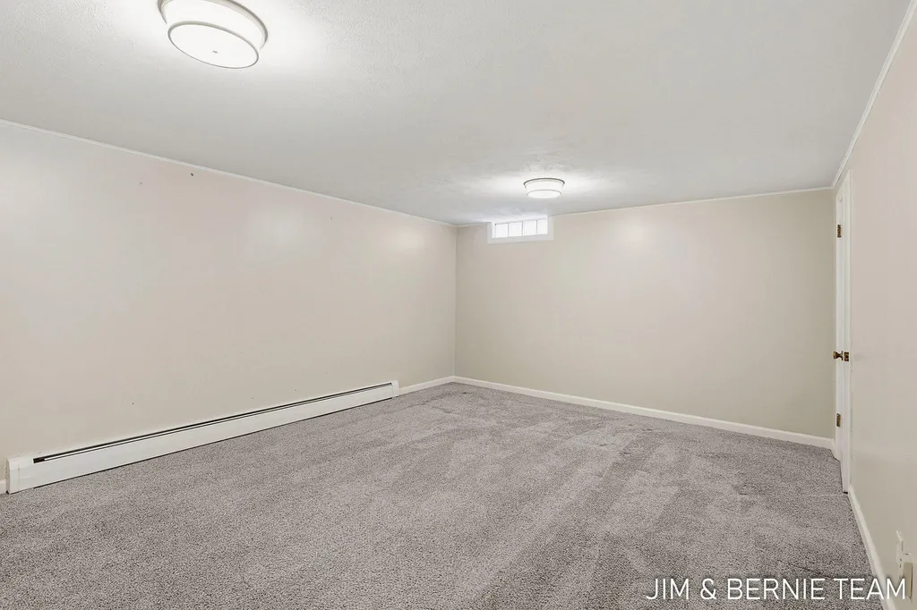 2238 Edgewood Avenue SE Grand Rapids City MI 49546