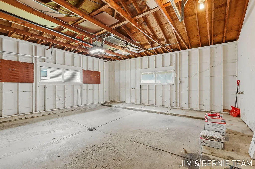 2238 Edgewood Avenue SE Grand Rapids City MI 49546