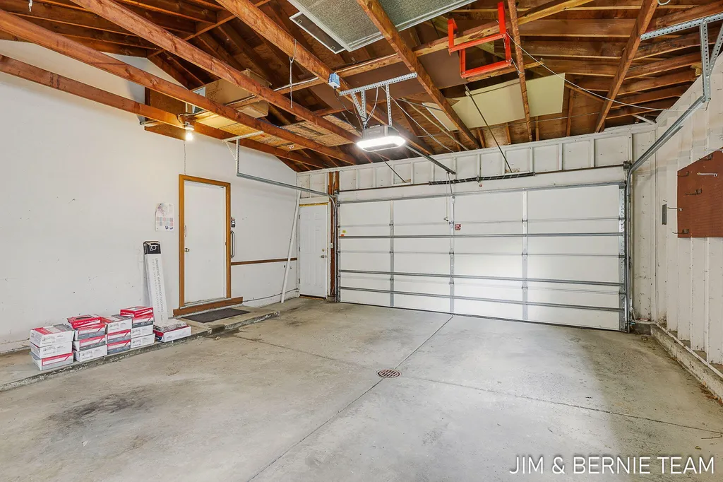 2238 Edgewood Avenue SE Grand Rapids City MI 49546
