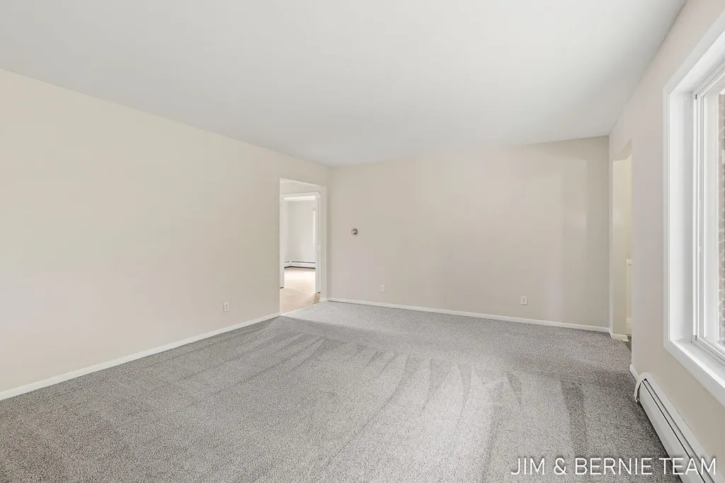 2238 Edgewood Avenue SE Grand Rapids City MI 49546