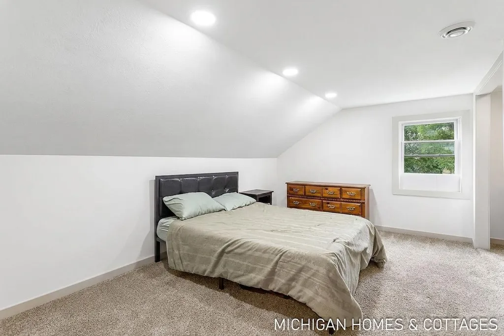 752 Jordan Lake Avenue Lake Odessa Village MI 48849