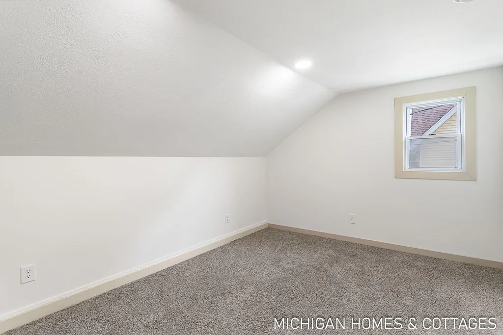 752 Jordan Lake Avenue Lake Odessa Village MI 48849