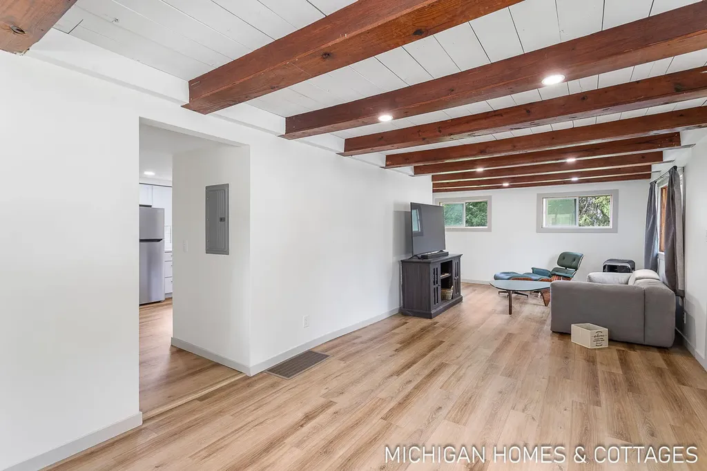 752 Jordan Lake Avenue Lake Odessa Village MI 48849