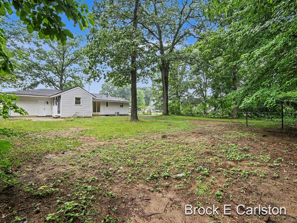 1288 Aspacia Street Laketon Township MI 49445