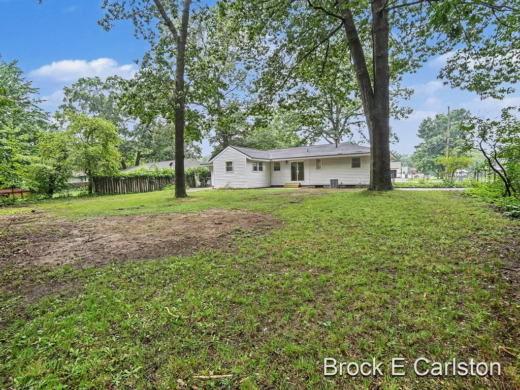 1288 Aspacia Street Laketon Township MI 49445