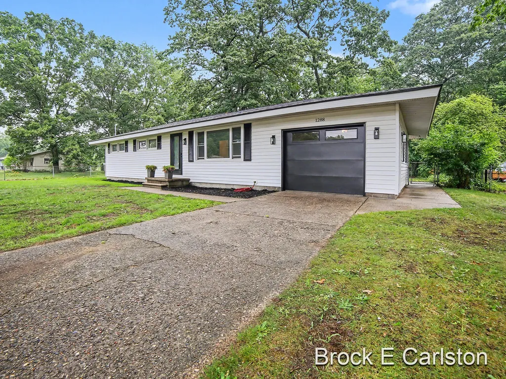 1288 Aspacia Street Laketon Township MI 49445
