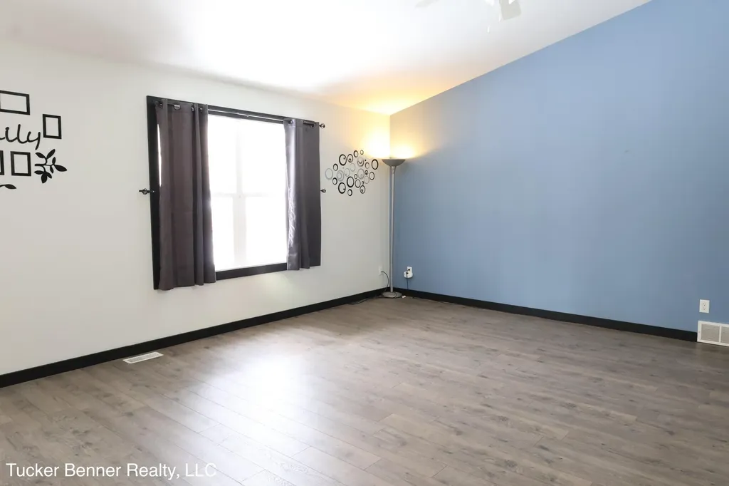 4122 Duck Lake Road Fruitland Township MI 49461